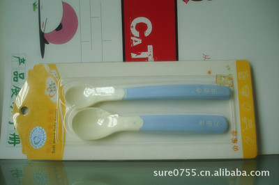 軟頭安全湯匙與高品質母嬰用品——揭陽聯(lián)興塑料制品廠的專業(yè)制造與銷售